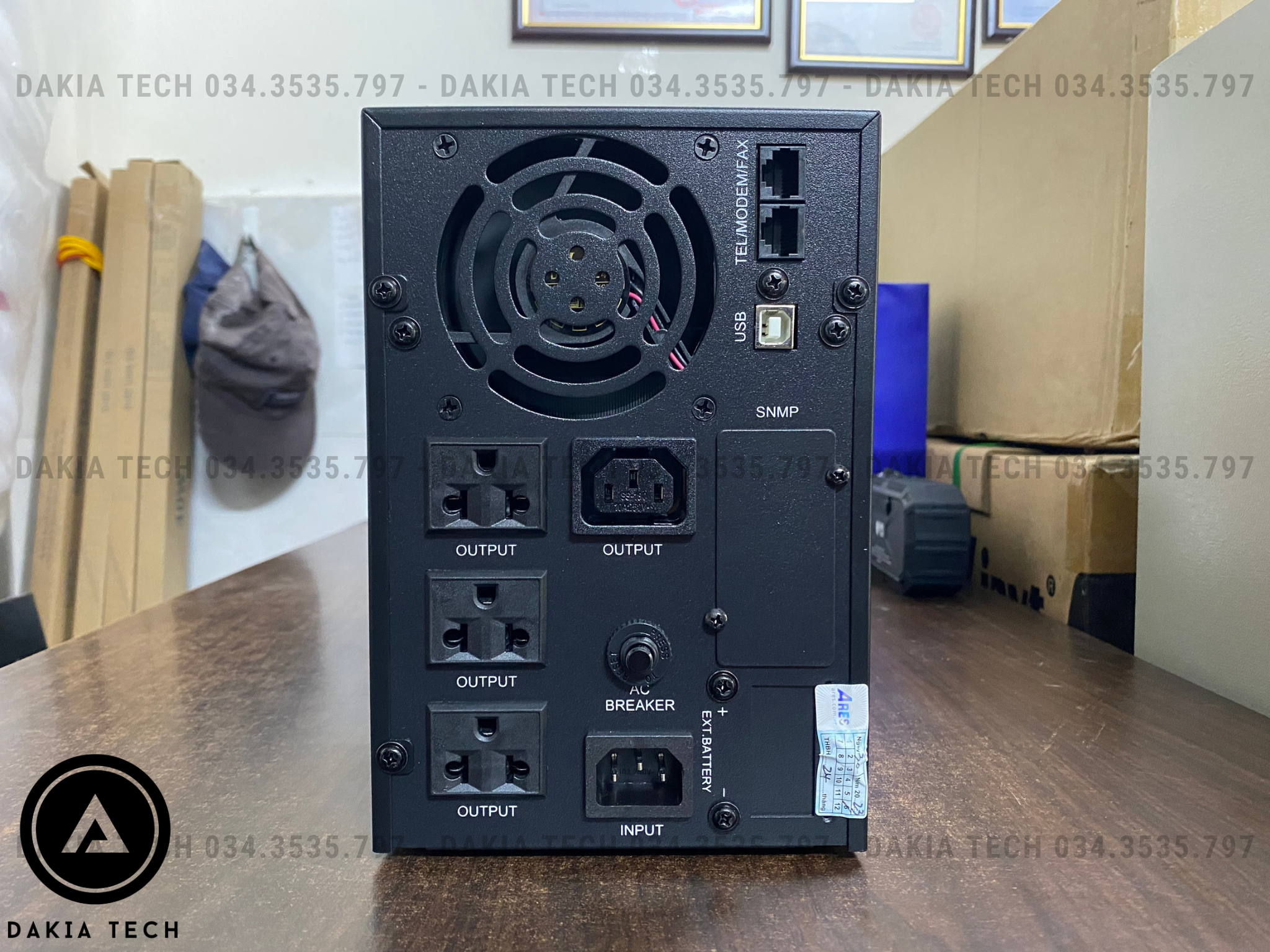 Bộ lưu điện UPS Ares AR620 2000VA/1600W